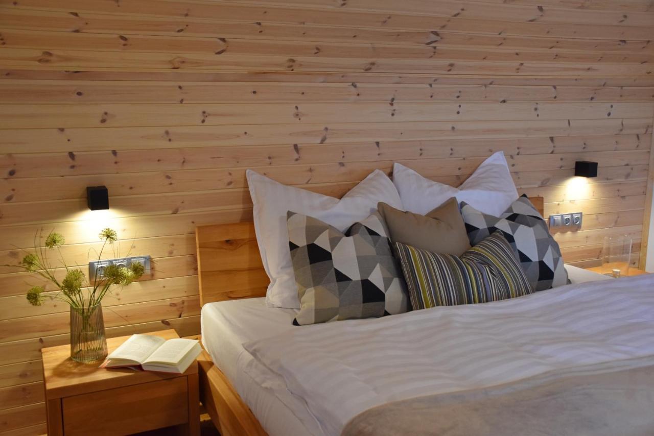 Holiday Home Znojmo W/ Wellness & Wine Zewnętrze zdjęcie