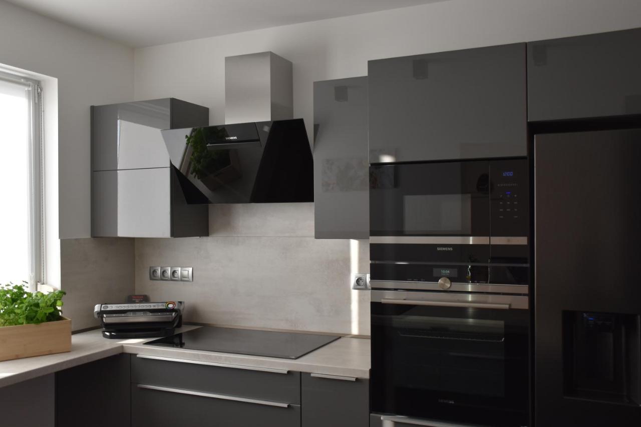 Holiday Home Znojmo W/ Wellness & Wine Zewnętrze zdjęcie
