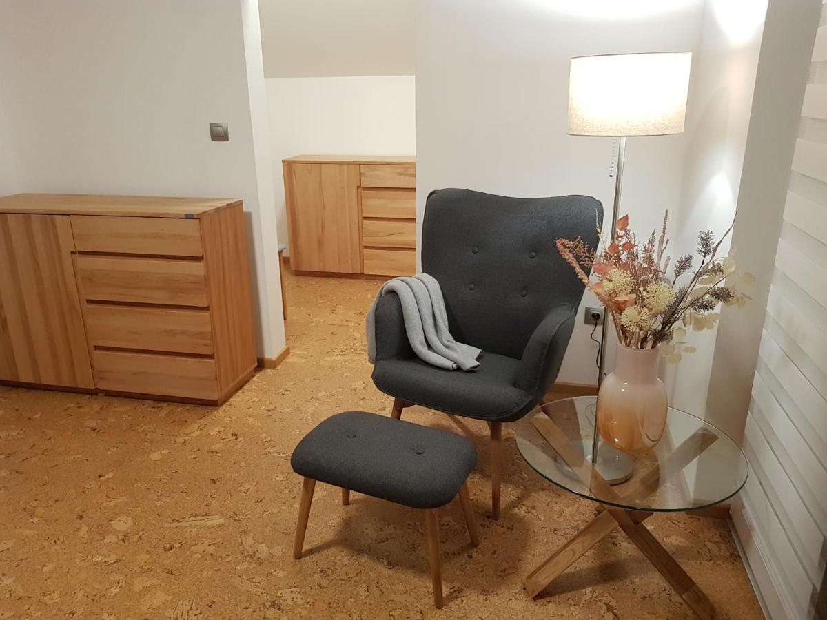 Holiday Home Znojmo W/ Wellness & Wine Zewnętrze zdjęcie