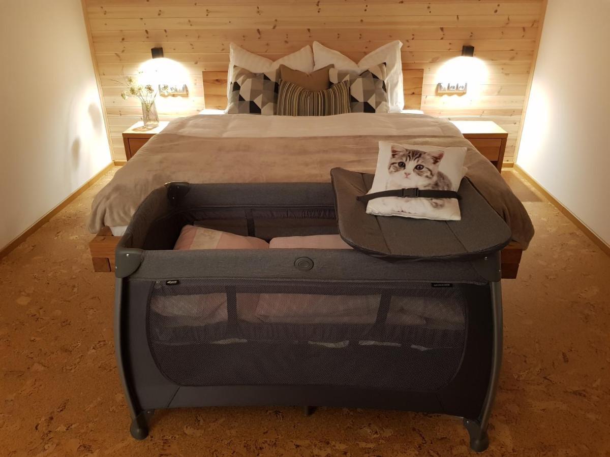 Holiday Home Znojmo W/ Wellness & Wine Zewnętrze zdjęcie